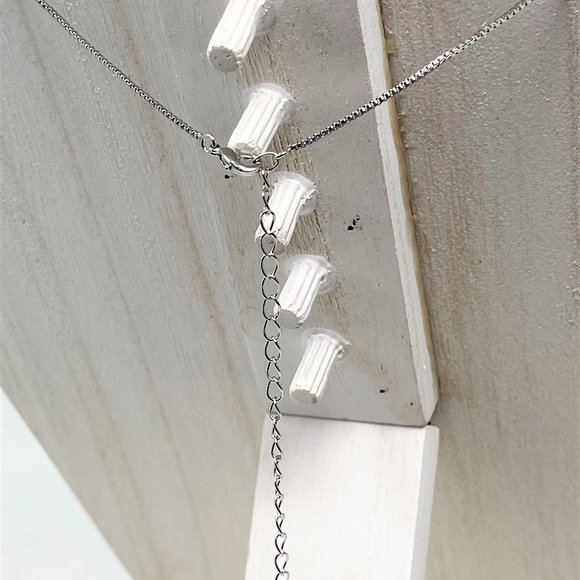 Silver Adjustable 18"-20" Swarovski Crystal Unique Carabiner Clip Necklace - Picture 5 of 5